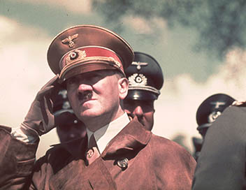 Adolf Hitler : les origines du mal - La solution finale
