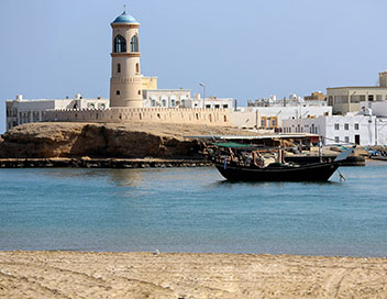 Oman, de la mer  l'encens