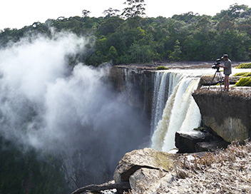 Expdition aux sources de l'Essequibo - Les chutes de Kaieteur