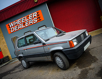 Wheeler Dealers : occasions  saisir - La Fiat Panda 4x4