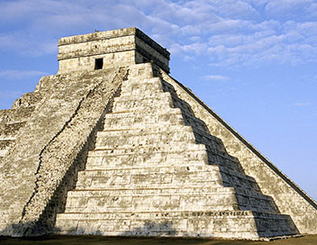Le dclin des Mayas